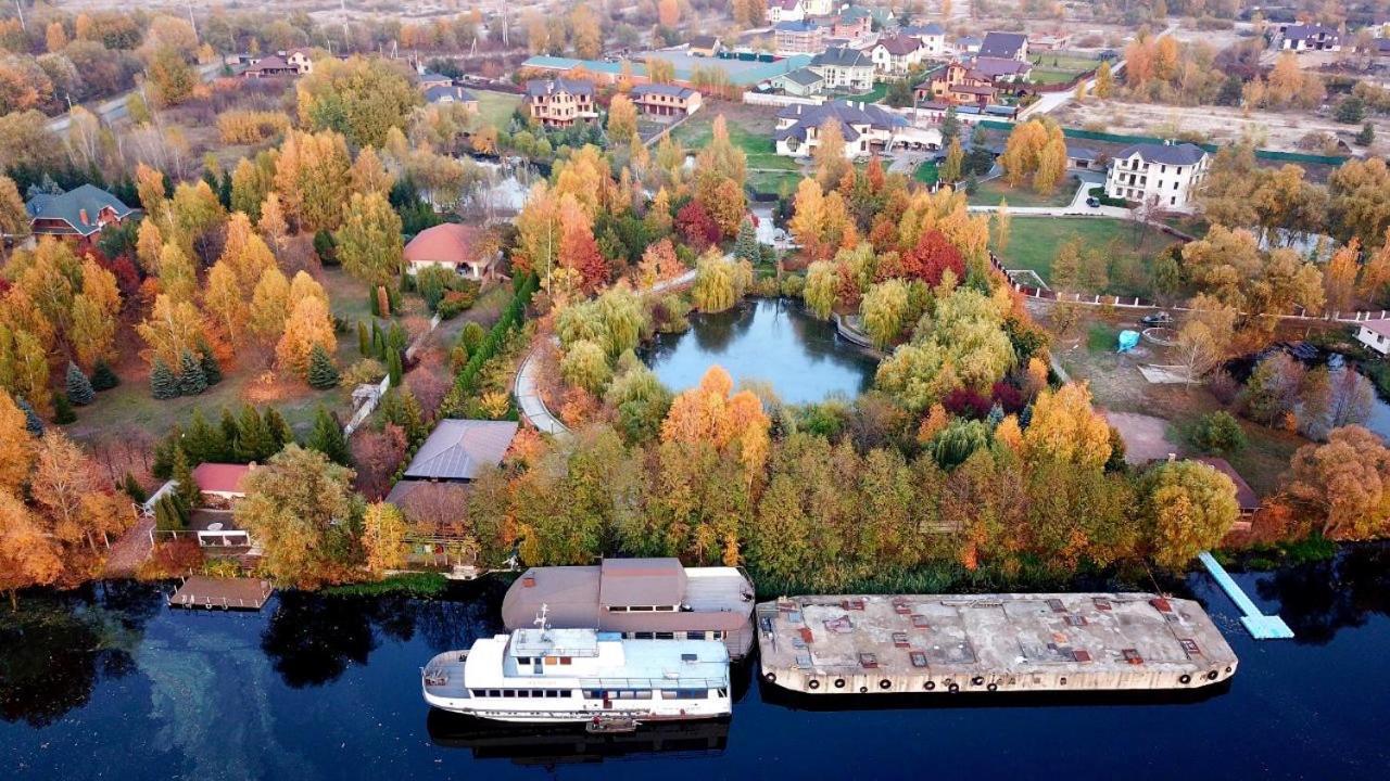 On The River Vishenki  外观 照片